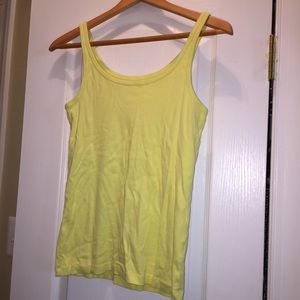 Set of tank tops
